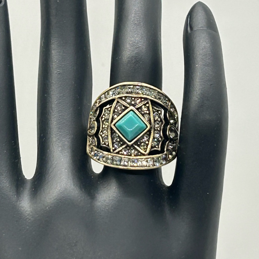 Heidi Daus Art Deco Crystal & Turquoise Ring Sz 7 - Picture 3 of 8